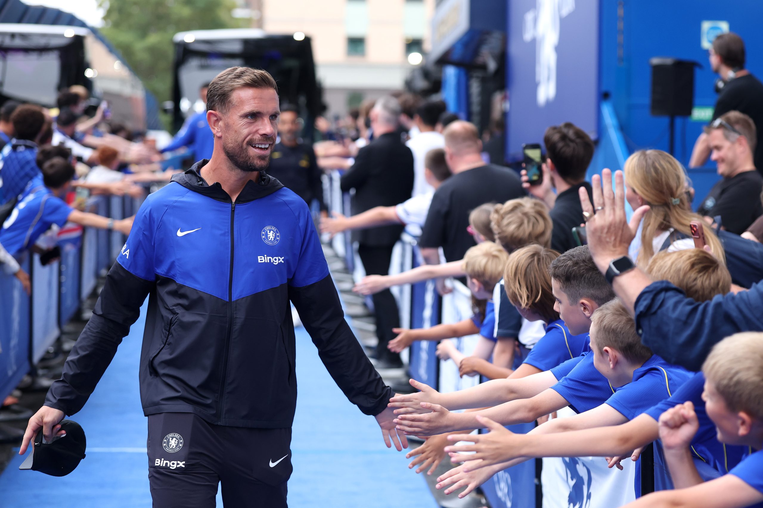 Pundit and star player both frustrated by coverage of experienced Chelsea cheerleader